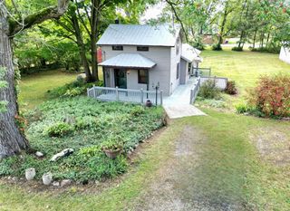 53690 Parkville Road, Three Rivers, MI 49093