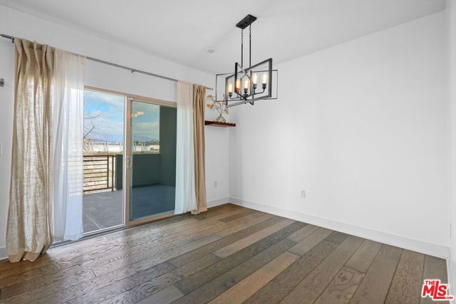 2974 Ripple Place 202, Los Angeles, CA 90039