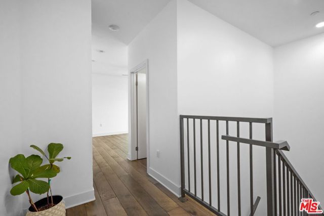 2974 Ripple Place 202, Los Angeles, CA 90039