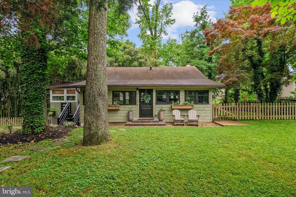 1740 QUANTICO RD, Edgewater, MD 21037