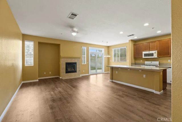 18160 Grove Place, Fontana, CA 92336