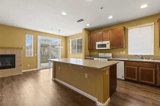 18160 Grove Place, Fontana, CA 92336