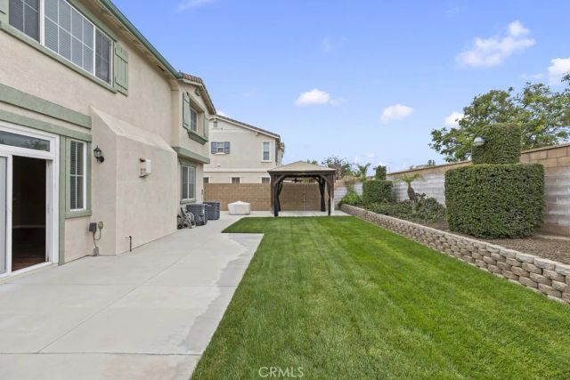 18160 Grove Place, Fontana, CA 92336