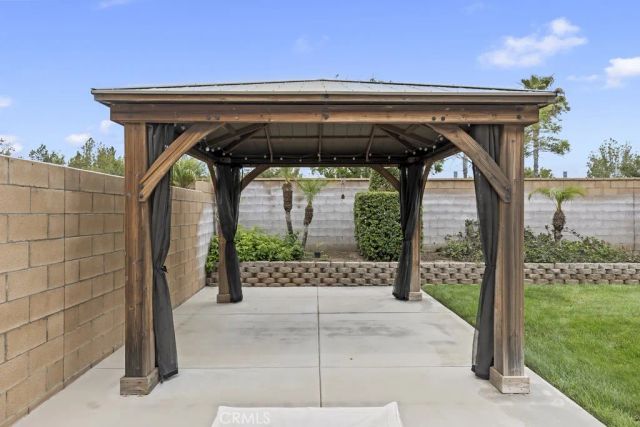18160 Grove Place, Fontana, CA 92336
