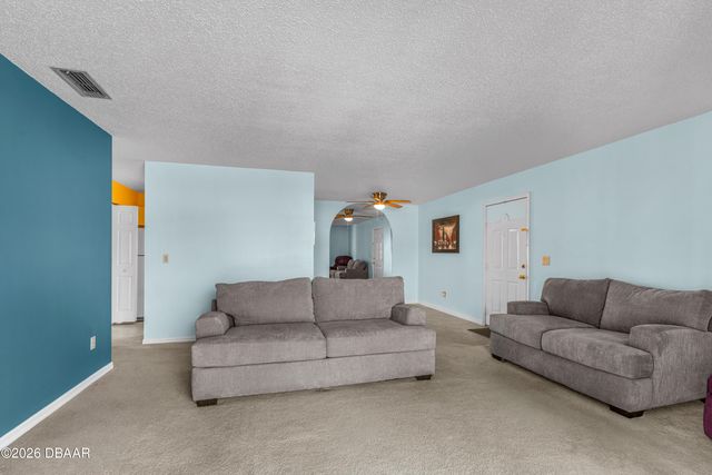 101 Bent Tree Dr Apt 13, Daytona Beach, FL 32114