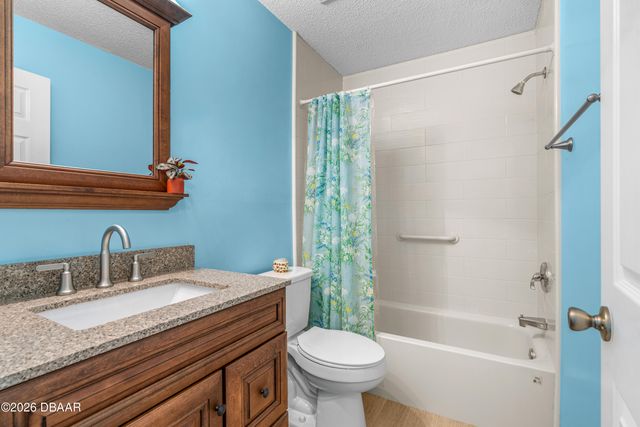 101 Bent Tree Dr Apt 13, Daytona Beach, FL 32114