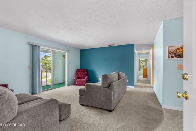 101 Bent Tree Dr Apt 13, Daytona Beach, FL 32114