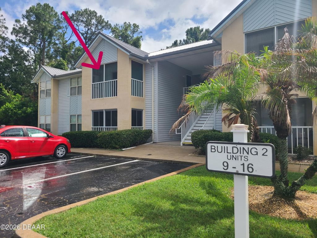 101 Bent Tree Dr Apt 13, Daytona Beach, FL 32114