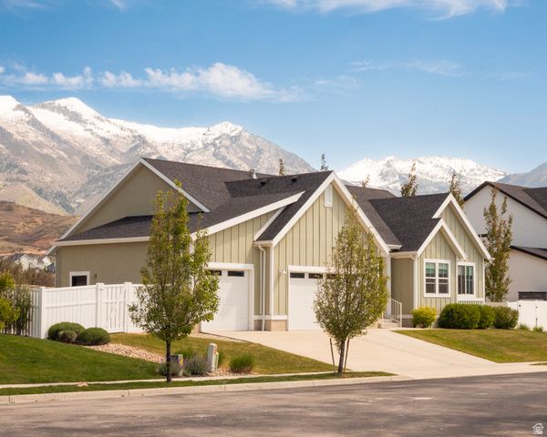 6294 W SUTHERLAND DR, Highland, UT 84003