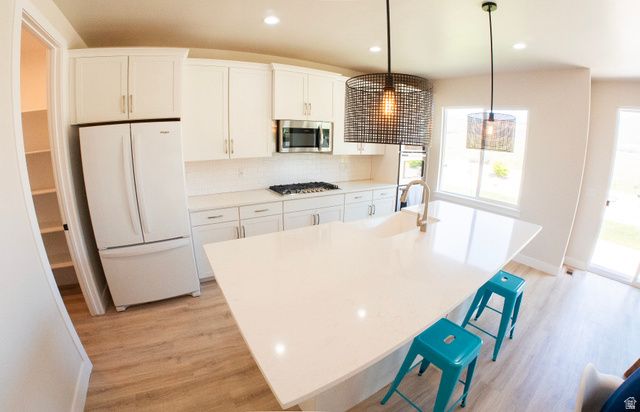 6294 W SUTHERLAND DR, Highland, UT 84003
