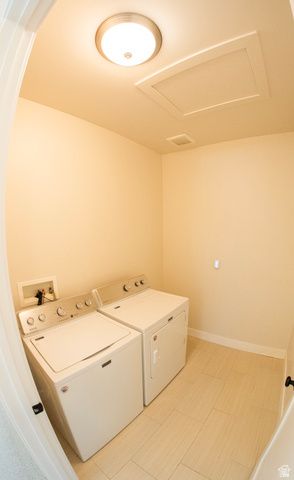6294 W SUTHERLAND DR, Highland, UT 84003