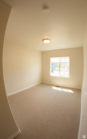 6294 W SUTHERLAND DR, Highland, UT 84003
