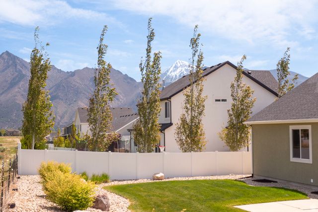 6294 W SUTHERLAND DR, Highland, UT 84003