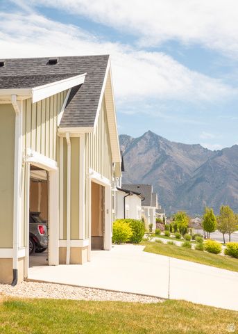 6294 W SUTHERLAND DR, Highland, UT 84003