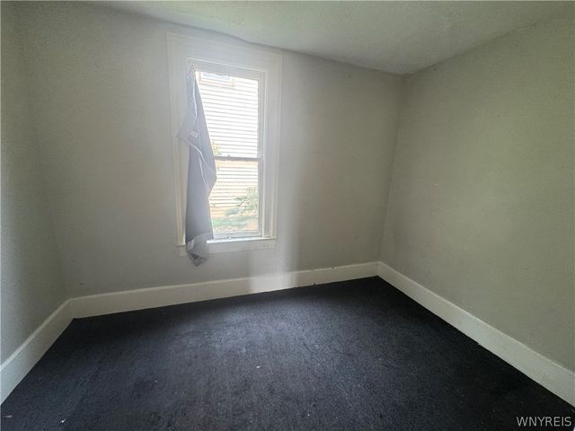 1113 South Avenue, Niagara Falls, NY 14305