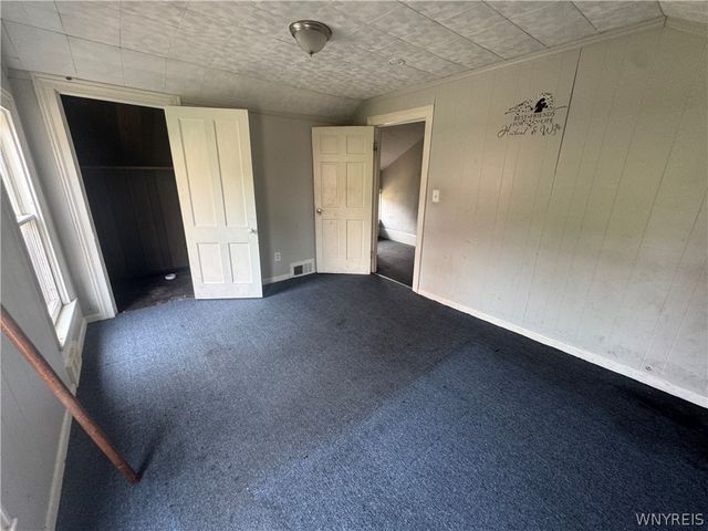 1113 South Avenue, Niagara Falls, NY 14305