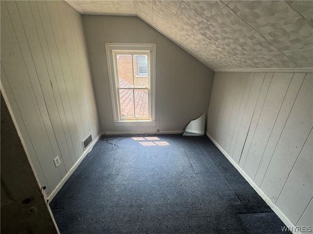 1113 South Avenue, Niagara Falls, NY 14305