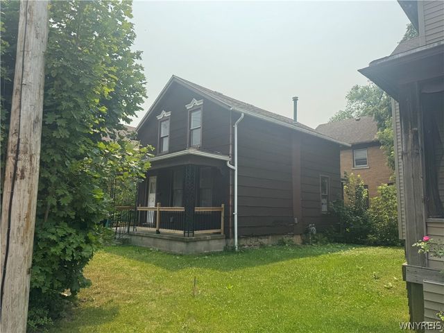 1113 South Avenue, Niagara Falls, NY 14305