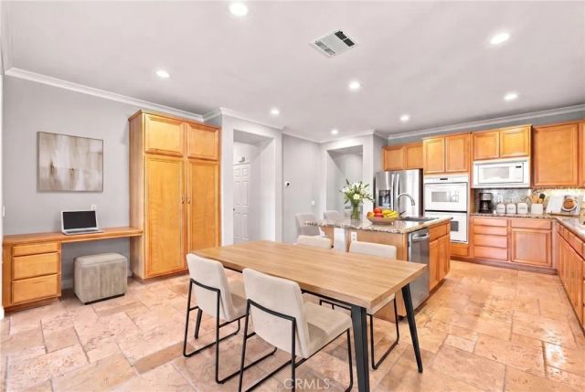 14706 Corkwood Drive, Moorpark, CA 93021