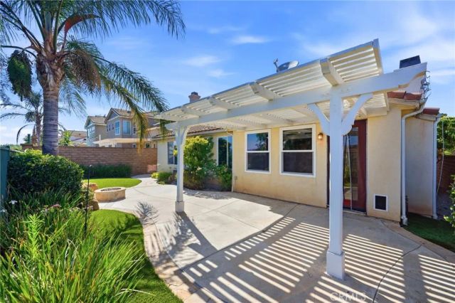14706 Corkwood Drive, Moorpark, CA 93021