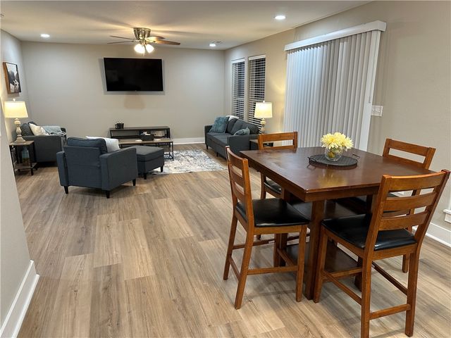 11684 Dogwood Drive, Garfield, AR 72732