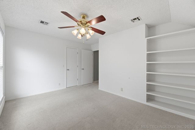 3716 E 82nd Place, Tulsa, OK 74137