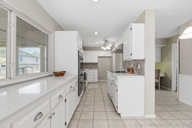 3716 E 82nd Place, Tulsa, OK 74137