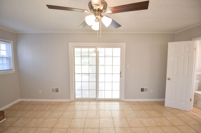 107 Driftway Place, Spartanburg, SC 29301