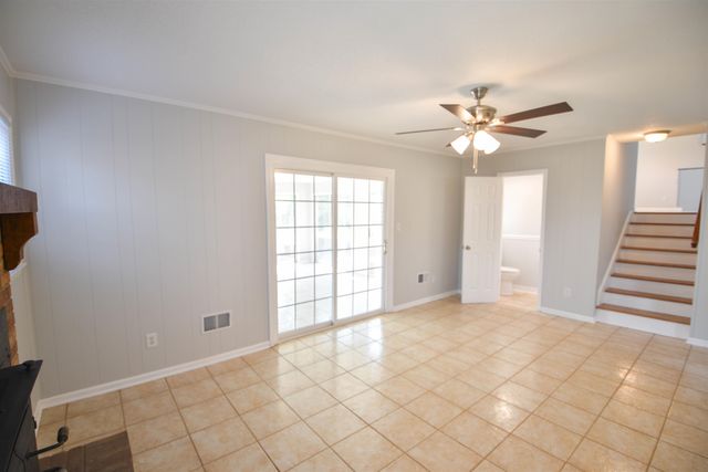 107 Driftway Place, Spartanburg, SC 29301