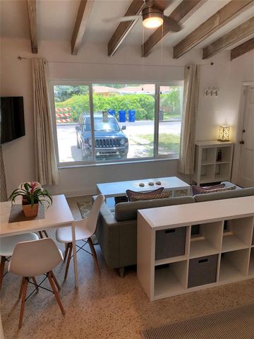 900 SE 12th Street, Fort Lauderdale, FL 33316