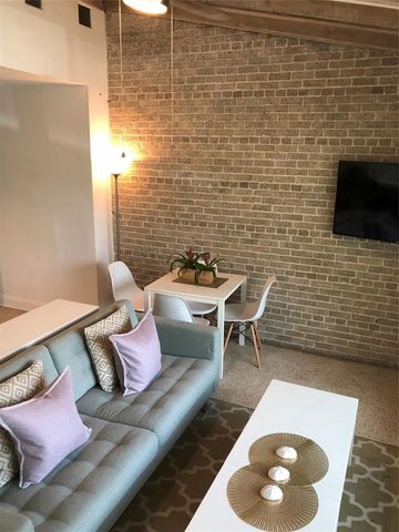 900 SE 12th Street, Fort Lauderdale, FL 33316