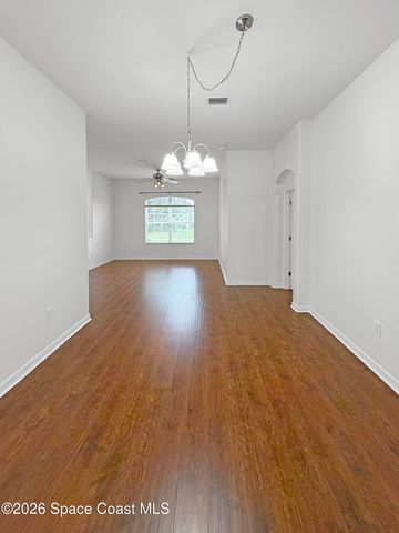 467 Sauders Road SE, Palm Bay, FL 32909