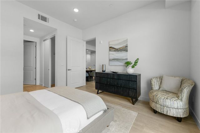 168 S Monterey Street 502, Alhambra, CA 91801