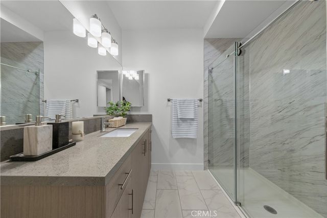 168 S Monterey Street 502, Alhambra, CA 91801