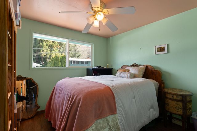 935 View Street, Reedsport, OR 97467