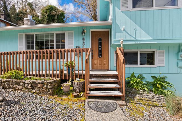 935 View Street, Reedsport, OR 97467