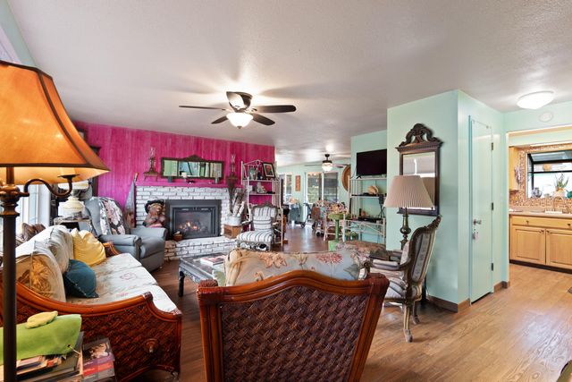 935 View Street, Reedsport, OR 97467