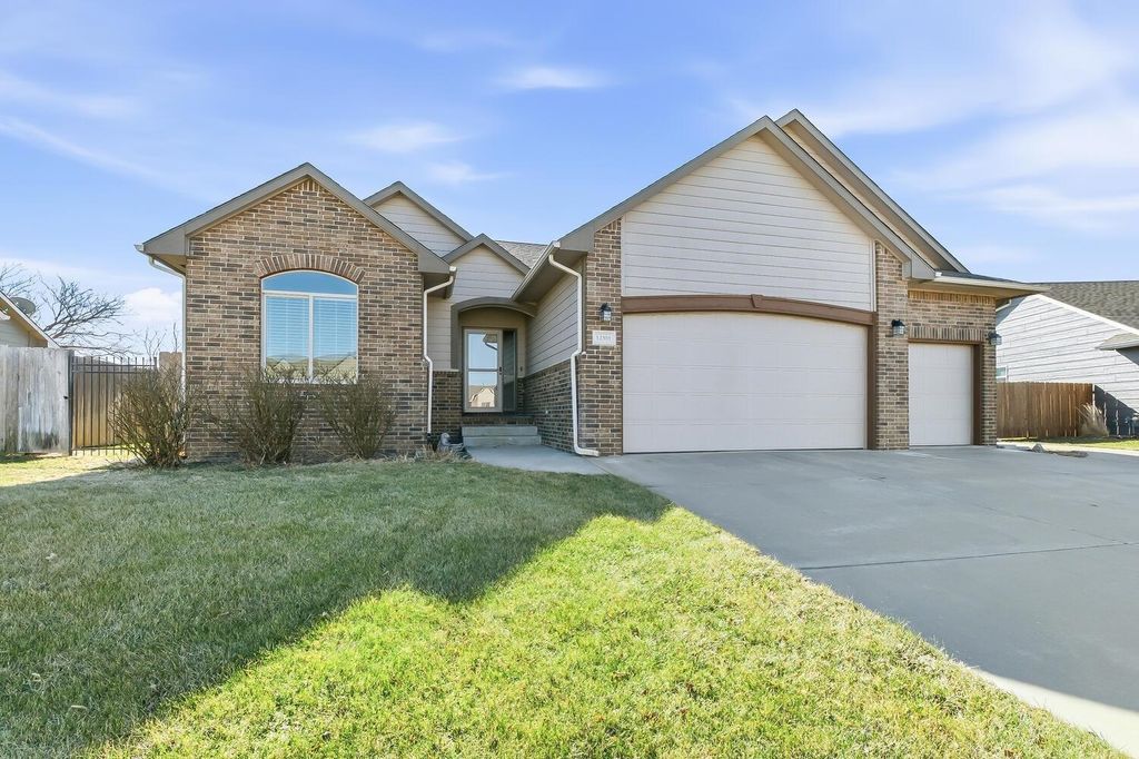 14301 W Westport St, Wichita, KS 67235