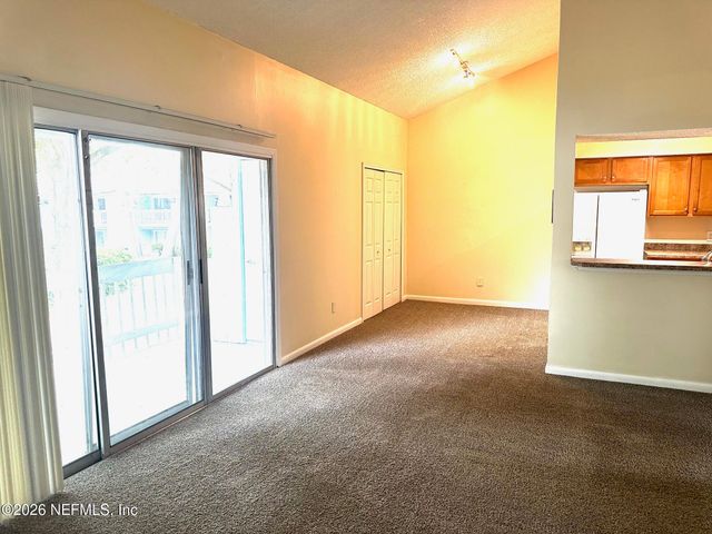 12171 BEACH Boulevard 703, Jacksonville, FL 32246