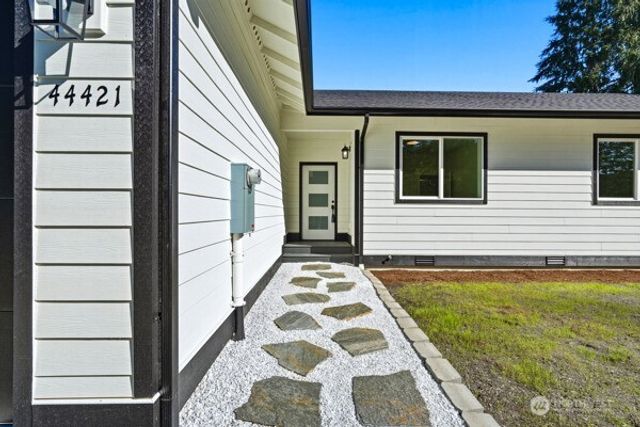 44421 Pine Road, Gold Bar, WA 98251