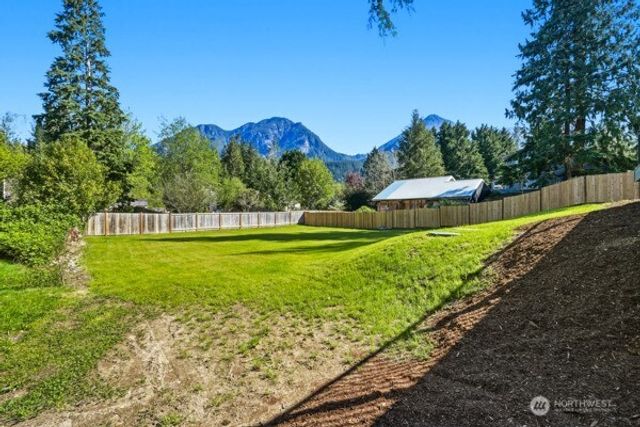 44421 Pine Road, Gold Bar, WA 98251
