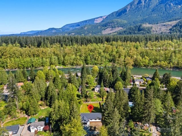 44421 Pine Road, Gold Bar, WA 98251