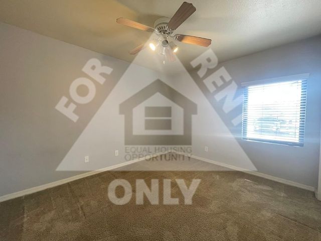 330 S Beck Avenue 104, Tempe, AZ 85281