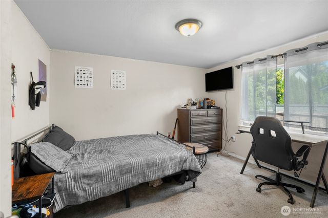 2124 Division Street NW, Olympia, WA 98502