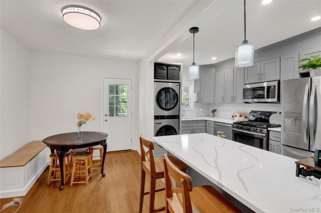 1808 Hering Avenue, Bronx, NY 10461