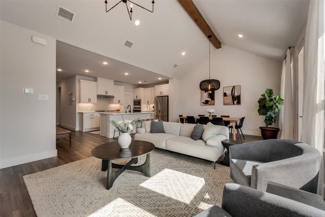 506 Torrey Pines Circle, Heath, TX 75032