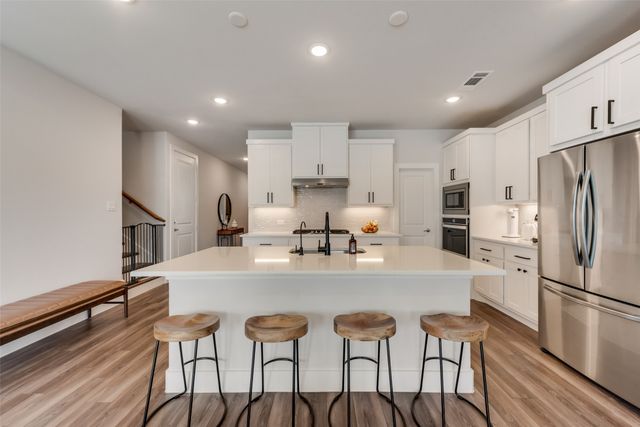 506 Torrey Pines Circle, Heath, TX 75032