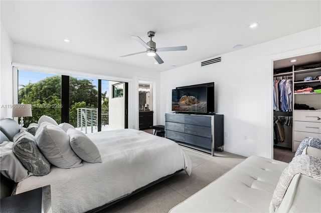 640 Fernwood Rd, Key Biscayne, FL 33149