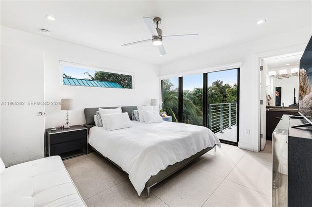 640 Fernwood Rd, Key Biscayne, FL 33149