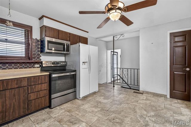 710 Peace Haven Drive, St Louis, MO 63125